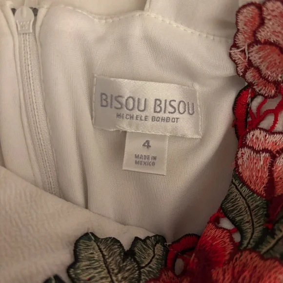 White Dress with Red Floral Accents - Picture 3 of 3